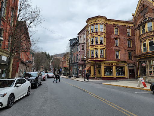 Gift Shop «Treasure Shop», reviews and photos, 44 Broadway, Jim Thorpe, PA 18229, USA