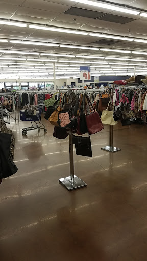 Thrift Store «Goodwill», reviews and photos