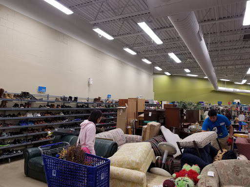 Thrift Store «Goodwill Store & Donation Center», reviews and photos, 450 N Randall Rd, Batavia, IL 60510, USA