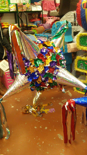 Marilu's Piñatas