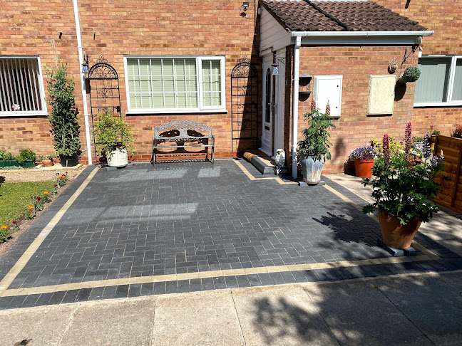 Reviews of T&Q Paving in Leicester - Construction company