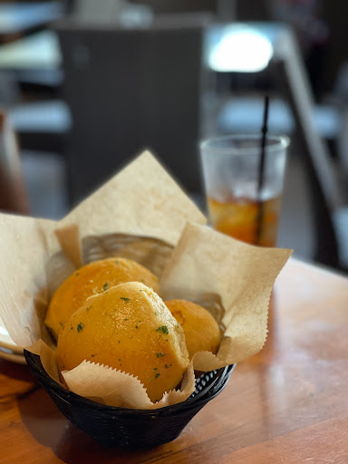 Barbecue Restaurant «Wood Ranch BBQ & Grill», reviews and photos, 501 Spectrum Center Dr, Irvine, CA 92618, USA