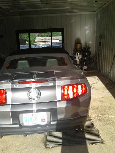 Used Car Dealer «Efkamp Auto Sales», reviews and photos, 4240 NW 2nd St, Des Moines, IA 50313, USA