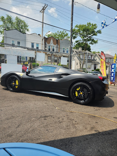 Shining car wash en Staten Island