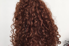 Kinson Curly Hair Studio