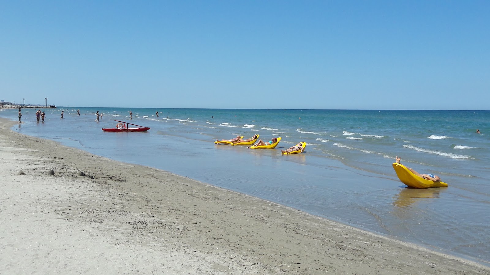 Foto de Spiaggia Libera Riccione con brillante arena fina superficie