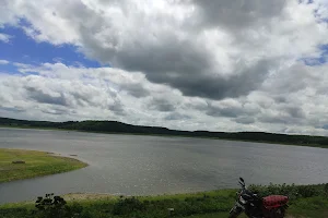 Morna Dam image