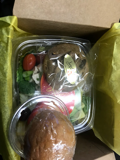 Box Lunch Supplier «Ingallinas Box Lunch Express», reviews and photos, 2833 SE 15th Ave, Portland, OR 97202, USA