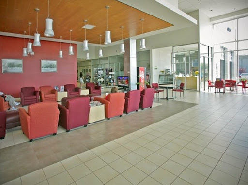 Car Dealer «Colonial Toyota», reviews and photos, 550 George Washington Hwy, Smithfield, RI 02917, USA