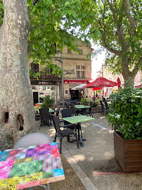 Atmosphère du Restaurant Café Bistrot de Pitchounet à Arles - n°3