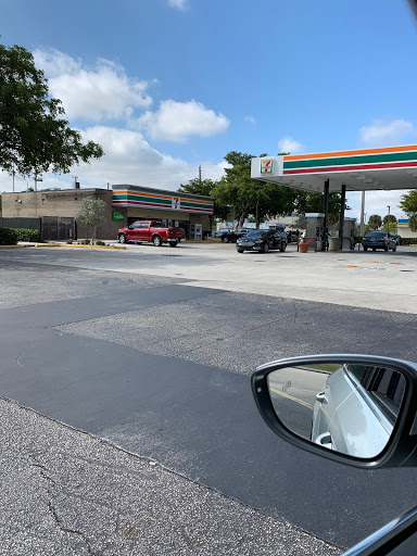 Convenience Store «7-Eleven», reviews and photos, 1500 NE 26th St, Wilton Manors, FL 33305, USA