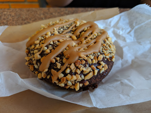 Donut Shop «Dandee Donut Factory», reviews and photos, 1900 E Atlantic Blvd, Pompano Beach, FL 33060, USA