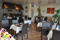 Atmosphère du Restaurant L'Ile aux Cocos à Montigny-le-Bretonneux - n°10