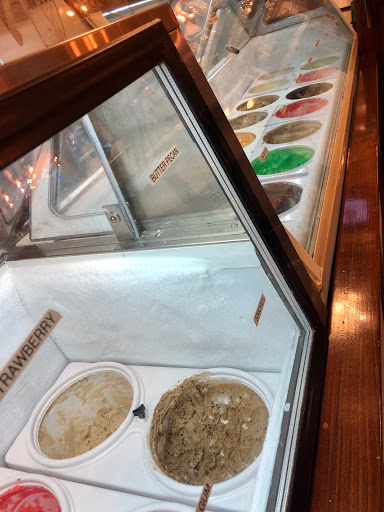 Ice Cream Shop «Old Town Slidell Soda Shop», reviews and photos, 301 Cousin St, Slidell, LA 70458, USA