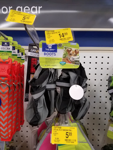 Pet Supply Store «PetSmart», reviews and photos, 248 Westminster Dr, Carlisle, PA 17013, USA