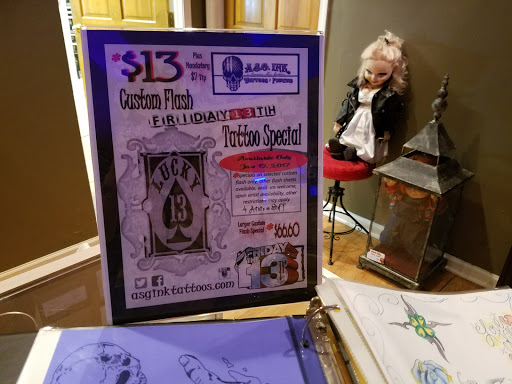 Explore cool small tattoo ideas for guys, creative tattoo ideas in Valparaiso, available at Elysium Studios