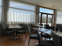 Atmosphère du Restaurant le Viaduc à Pierre-Buffière - n°4