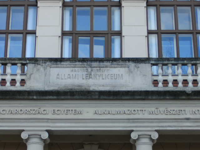 Szent Orsolya Római Katolikus Gimnázium, alsó tagozat - Sopron