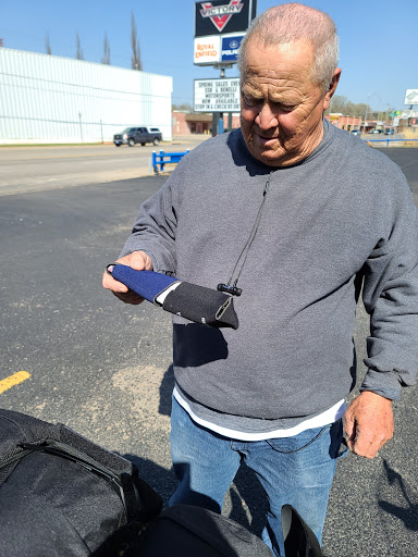 Motorcycle Dealer «Bikers Edge Powersports», reviews and photos, 1201 E Central Ave, Wichita, KS 67214, USA