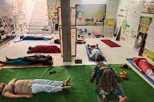 Yoga Lucknow Wellness Center image