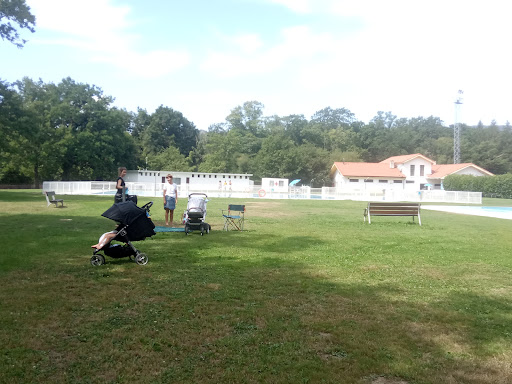 Piscinas Municipales de Verano - Complejo Deportiv - San Pedroko Bidea, 20, 31800 Altsasu, Navarre