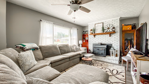 Real Estate Agency «Bluegrass Team - Real Estate Professionals», reviews and photos, 460 S 4th St #3, Danville, KY 40422, USA