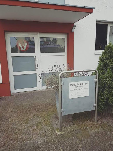 Oliver Schumm veterinarian unter Kelsterbach, Hessen