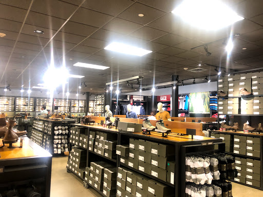 Shoe Store «Timberland Factory Store», reviews and photos, 680 Bluebird Ct, Central Valley, NY 10917, USA