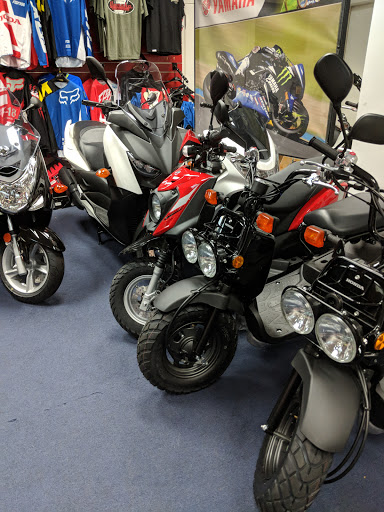 Yamaha Motorcycle Dealer «New York Honda Yamaha», reviews and photos, 3602 38th St, Long Island City, NY 11101, USA