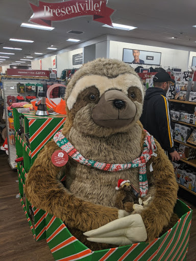 Shopping Mall «Nassau Mall», reviews and photos, 3601 Hempstead Turnpike, Levittown, NY 11756, USA