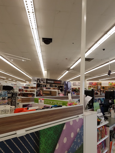 Fabric Store «Jo-Ann Fabrics and Crafts», reviews and photos, 5381 Darrow Rd, Hudson, OH 44236, USA