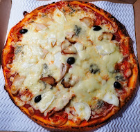 Plats et boissons du Pizzeria Pizza Del Plassac - n°5