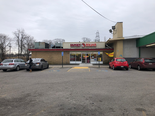 Dollar Store «FAMILY DOLLAR», reviews and photos, 401 Clinton Street, Woonsocket, RI 02895, USA