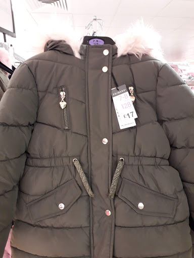 Stores to buy men's quilted vests Derby