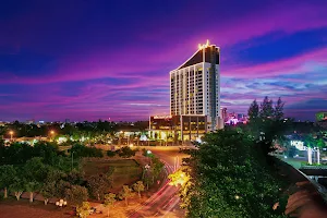 Khách sạn Mường Thanh Luxury Cần Thơ image