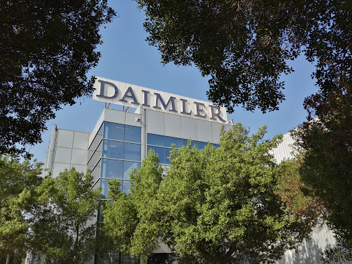 Mercedes Benz Cars Middle East Fze Jebel Ali Free Zone N201 Dubai United Arab Emirates Rv