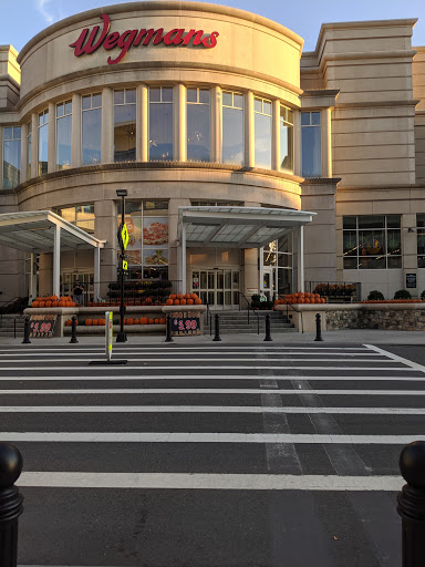 Shopping Mall «Natick Mall», reviews and photos, 1245 Worcester St, Natick, MA 01760, USA