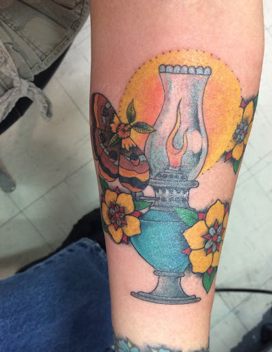 Tattoo Shop «Tattoo Art», reviews and photos, 1213 E Main St, Tupelo, MS 38804, USA