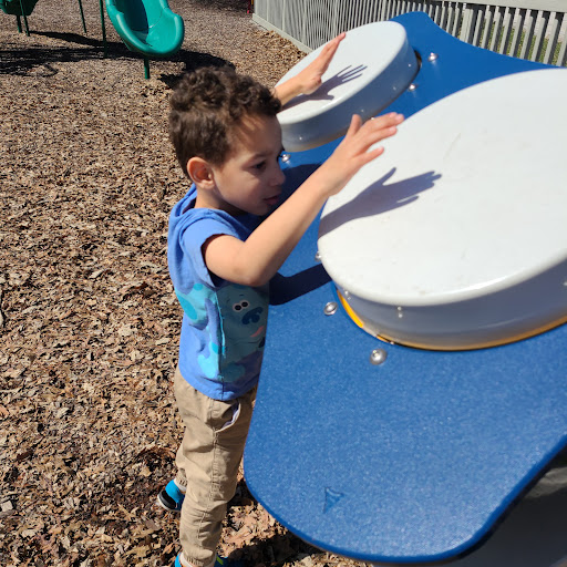 Memorial Park «Veterans Memorial Park», reviews and photos, 7619 Memphis Ave, Brooklyn, OH 44144, USA