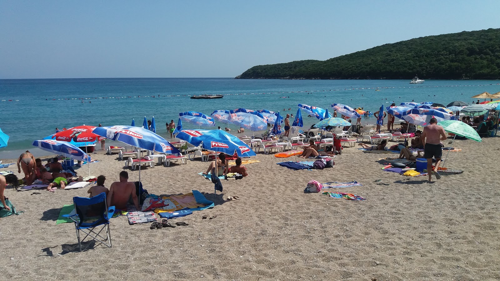 Foto de Plazha Jaz área de complejo turístico de playa