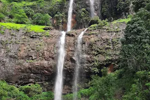 MorZot Waterfall image