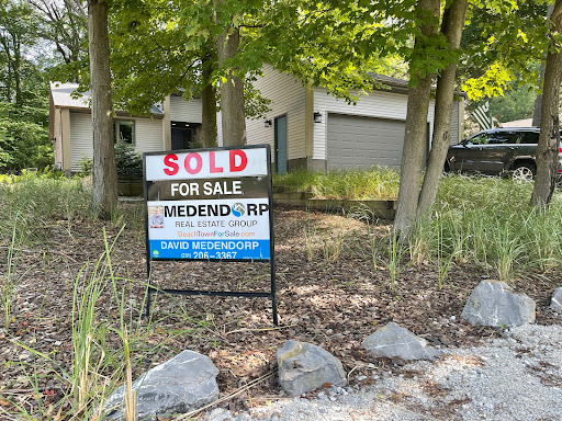 Real Estate Agency «David Medendorp REALTOR City2shore Real Estate», reviews and photos, 318 Houston Ave #302, Muskegon, MI 49441, USA