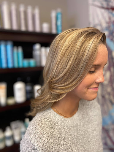 Hair Salon «The Black Swan Salon», reviews and photos, 835 17th St #107, Vero Beach, FL 32960, USA