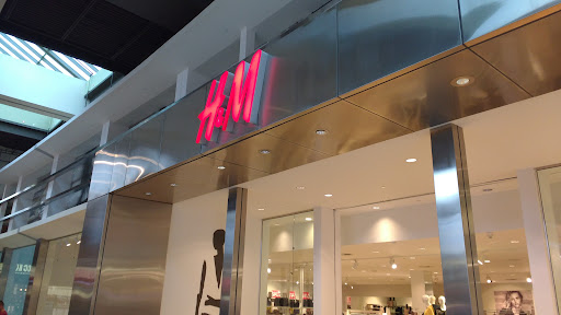 Shopping Mall «Connecticut Post Mall», reviews and photos, 1201 Boston Post Rd, Milford, CT 06460, USA