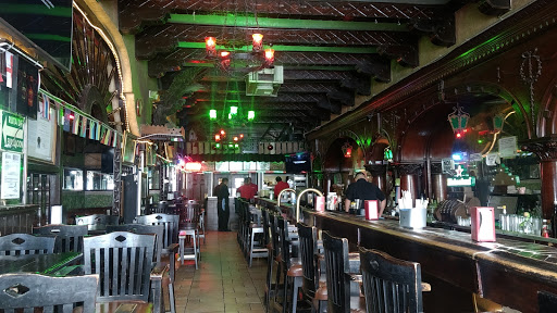 World Famous Kentucky Bar & Grill