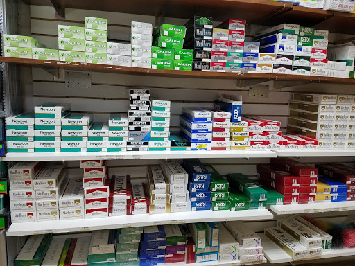 Tobacco Shop «Lombard Tobacco», reviews and photos, 890 E Roosevelt Rd, Lombard, IL 60148, USA