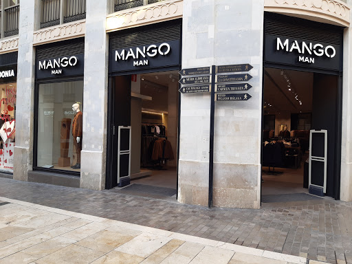 MANGO MAN - C. Marqués de Larios, 6, 29005 Málaga, España