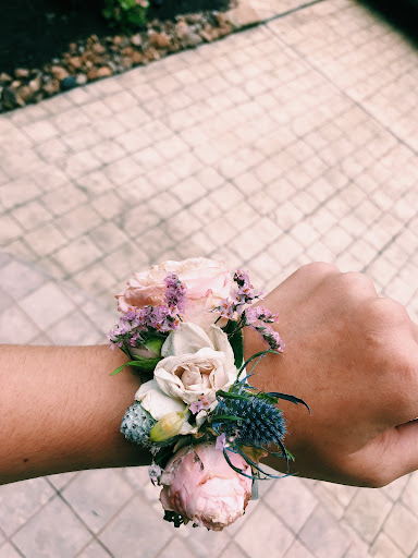 Flower Designer «Bramble and Bee», reviews and photos, 311 Commerce St, Tomball, TX 77375, USA