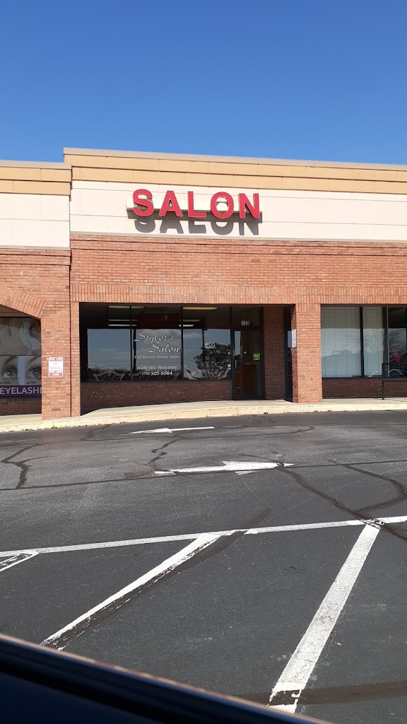 Styler's Salon 30157