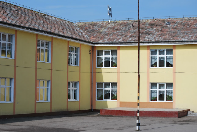 Școala Generală „Avram Iancu”
